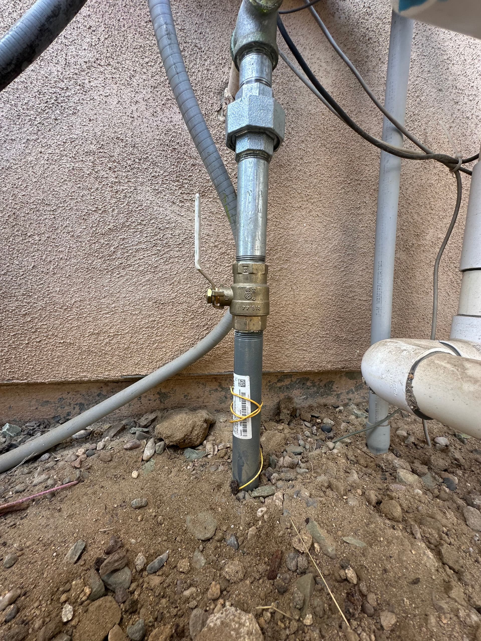 Gallery photos for Propane Leak Found and Fixed on a Main Riser: Image #3